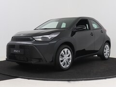 Toyota Aygo X - Hybrid 115 play | LEVERBAAR VANAF AUGUSTUS |