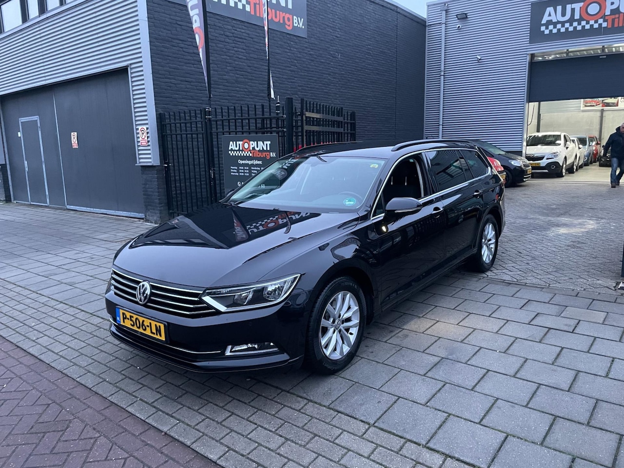 Volkswagen Passat Variant - 1.4 TSI ACT Highline Trekhaak Airco NAP APK - AutoWereld.nl