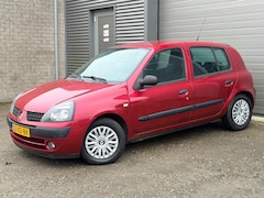 Renault Clio - 1.4-16V Automaat
