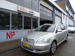 Toyota Avensis Wagon - 2.0 VVTi Executive