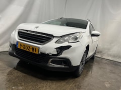 Peugeot 2008 - 1.2 VTi Active Pack Premium - Schade