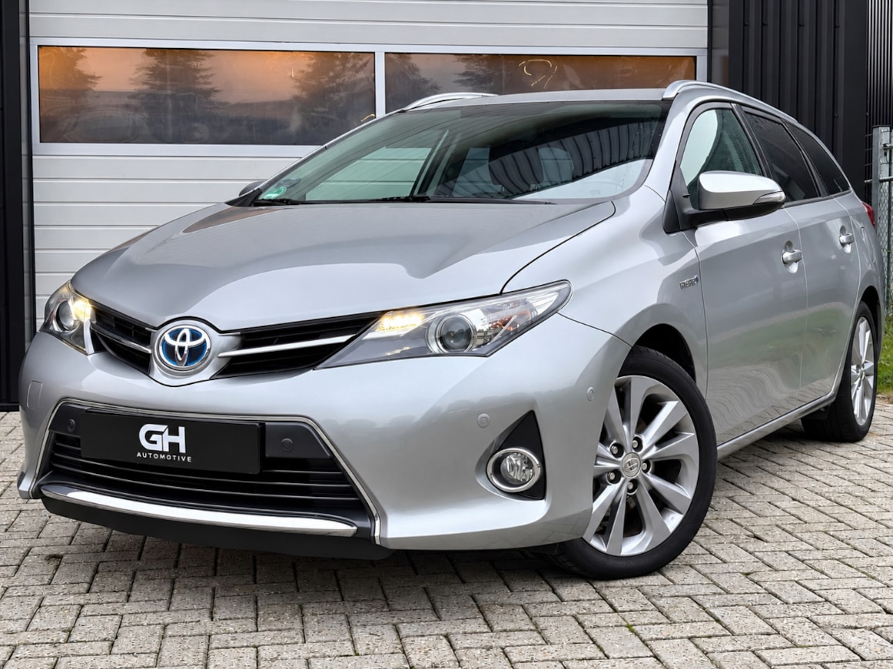 Toyota Auris Touring Sports - 1.8 Hybrid Dynamic 1.8 Hybrid Dynamic - AutoWereld.nl