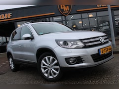 Volkswagen Tiguan - 2.0 TSI Sport&Style | 4 Motion | DSG | Pano | Camera |