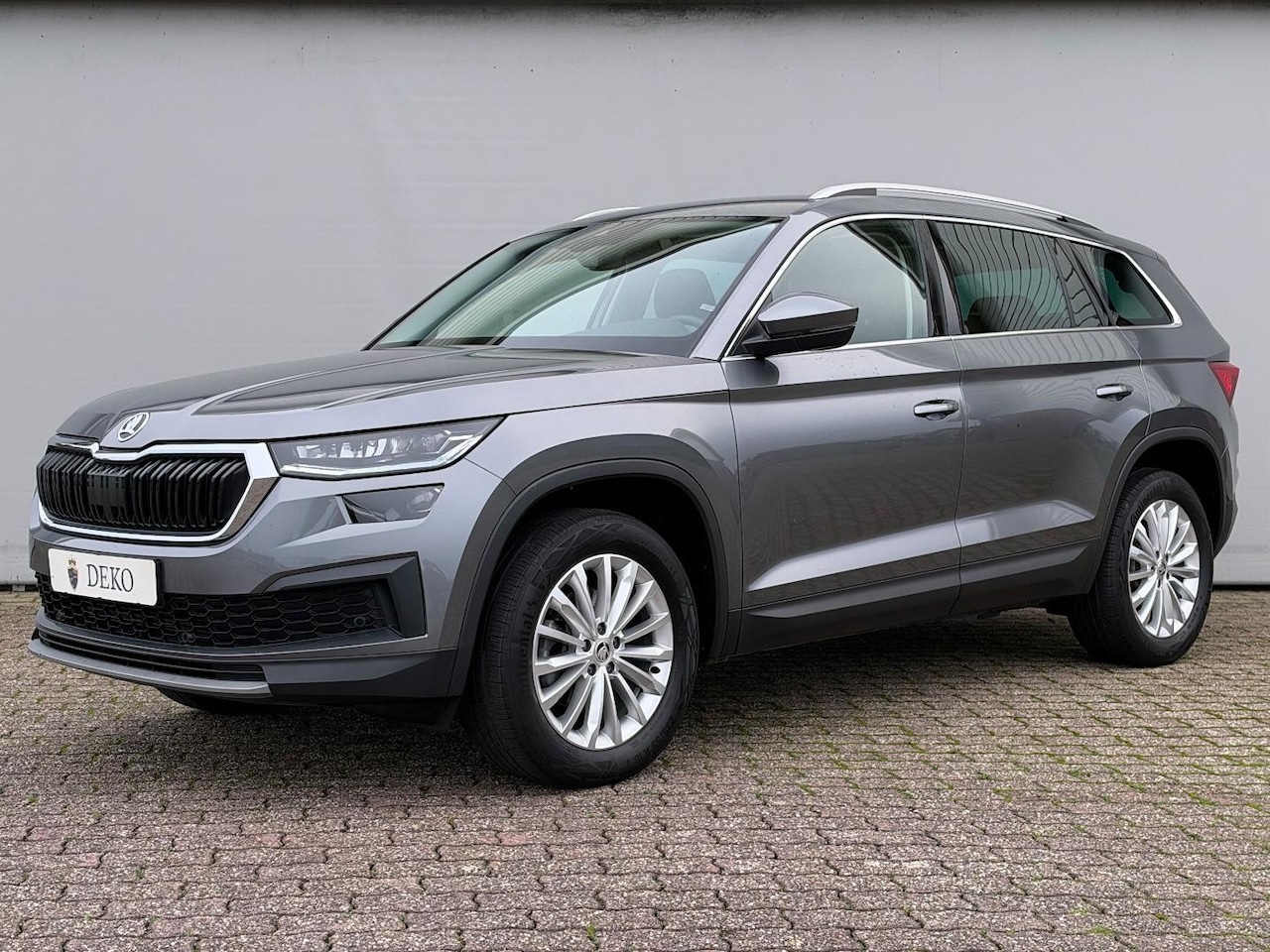 Skoda Kodiaq - 1.5 TSI DSG | Business Edition | 7 zitplaatsen | slechts 25dkm! - AutoWereld.nl