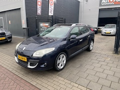 Renault Mégane Estate - 1.4 TCe Dynamique 3e Eig Pano Airco NAP APK