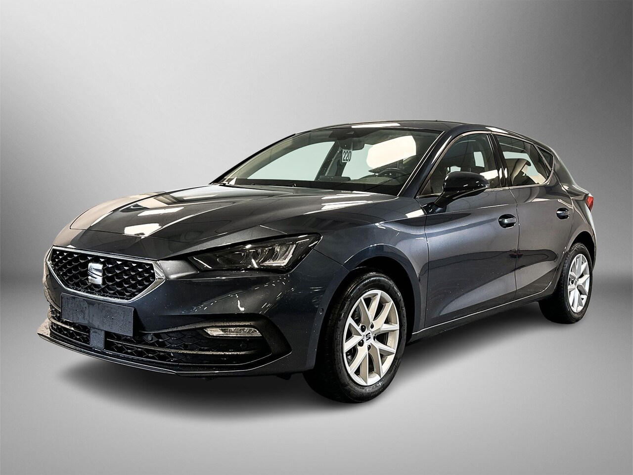 SEAT Leon - 1.5 TSI 115pk Style | Adaptive Cruise Control | Achteruitrijcamera | Stoel- en stuurverwar - AutoWereld.nl