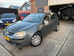 Volkswagen Golf - 1.6 FSI |LEES TEKST| NAP|AUTOMAAT|AIRCO|CRUISE|STOELVERWARM|ARMSTEUN|CLIMA|ELECTPKKT|CENTR