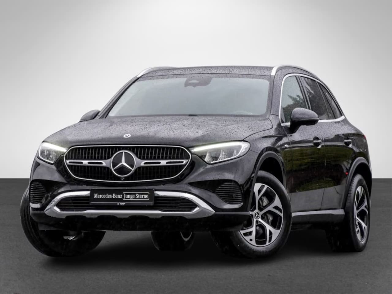 Mercedes-Benz GLC-klasse - 300e 4M AVANTGARDE ** HIGH LED, PANO, TREKH, MEMORY, WINTERPACK, 18-inch LMV ** 1e EIG - E - AutoWereld.nl