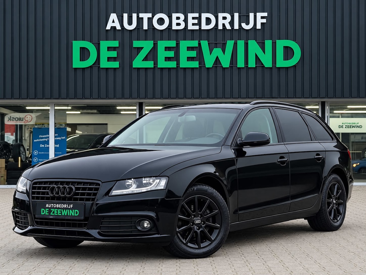 Audi A4 Avant - 1.8 TFSI Black on Black|Nieuw APK - AutoWereld.nl
