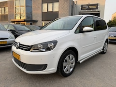 Volkswagen Touran - 2.0 TDI Comfortline BlueMotion DSG Trekhaak Clima