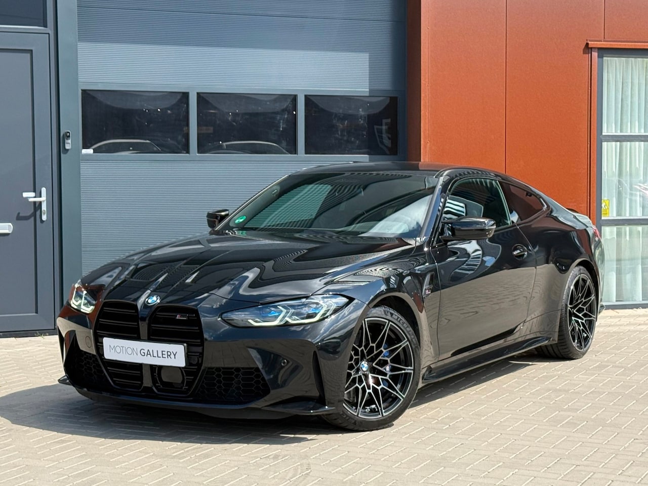 BMW 4-serie Coupé - M4 Competition | BMW Garantie | Laser | Eerste lak | HUD | HK | ACC | 360 | Keyless | Carb - AutoWereld.nl