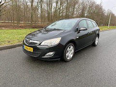 Opel Astra Sports Tourer - 1.4 Cosmo nieuwe apk