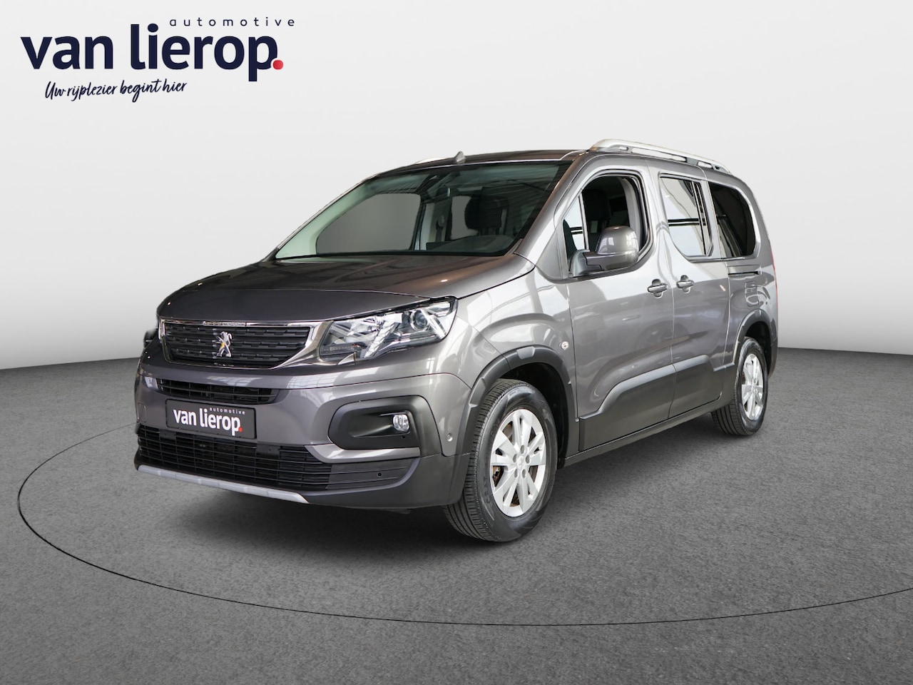 Peugeot Rifter Long - 1.2 Puretech Long Allure|TREKHAAK|CARPLAY|CAMERA - AutoWereld.nl