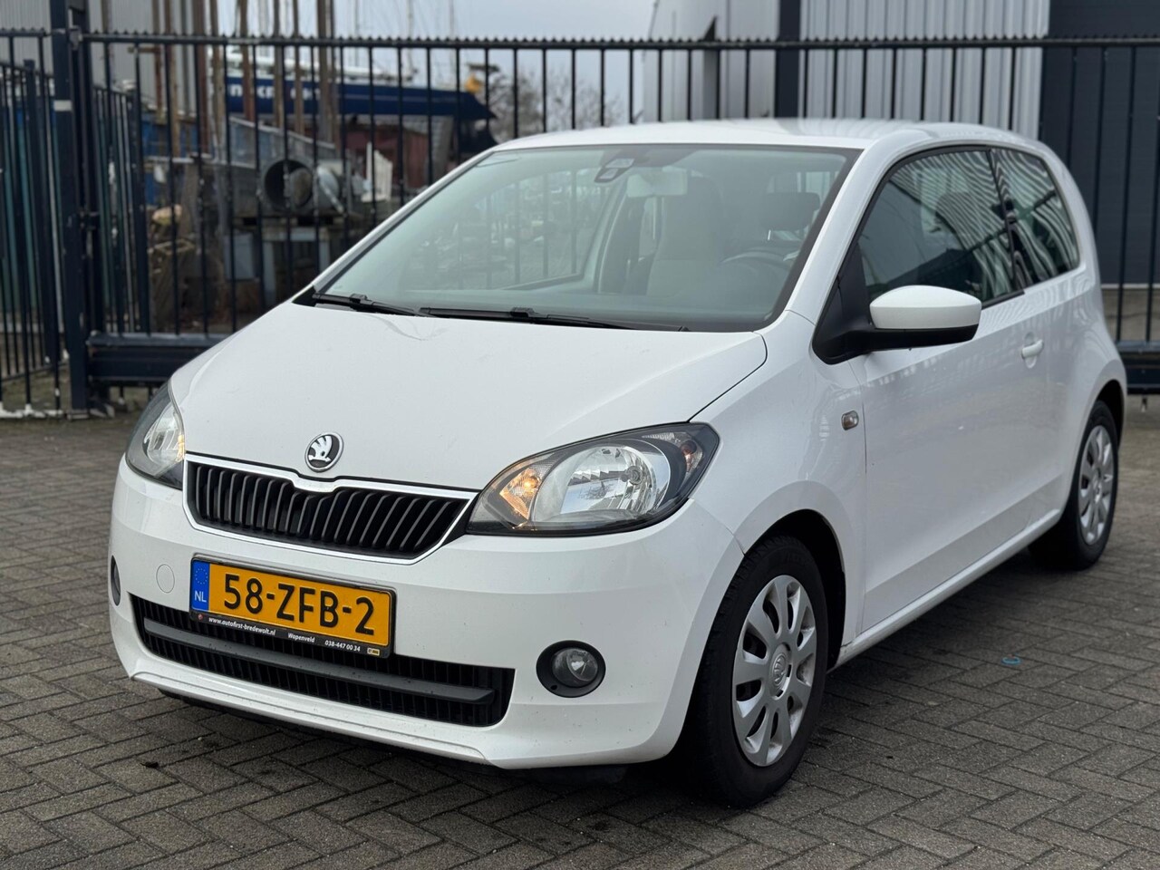 Skoda Citigo - 1.0 Greentech Tour Airco Elektrische Ramen div Opties - AutoWereld.nl