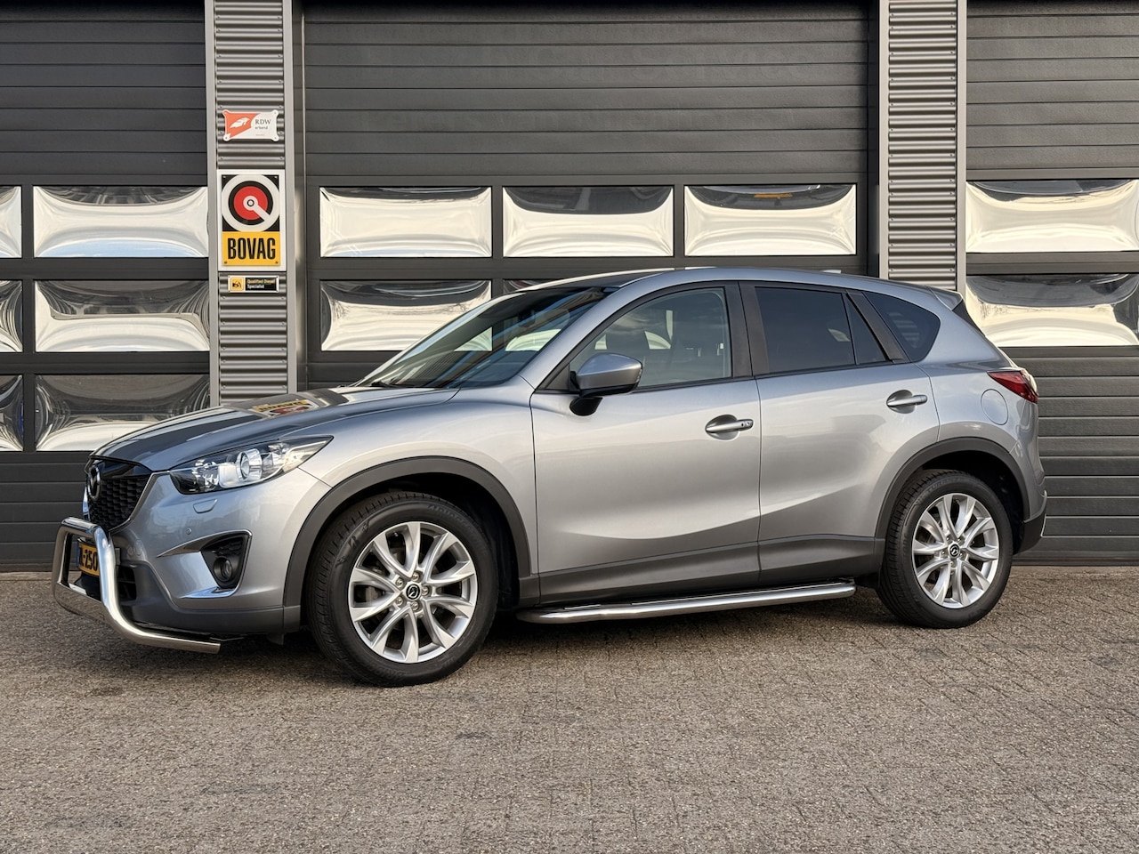 Mazda CX-5 - 2.0 GT-M 4WD AUTOMAAT PDC LEDER NAVI XENON TREKHAAK 160PK 97DKM - AutoWereld.nl
