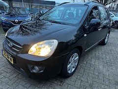 Kia Carens - 2.0 CVVT X-ecutive