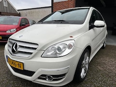 Mercedes-Benz B-klasse - 160 BlueEFFICIENCY Business Class NAVI-CRUISE-SCHUIFDAK-PDC