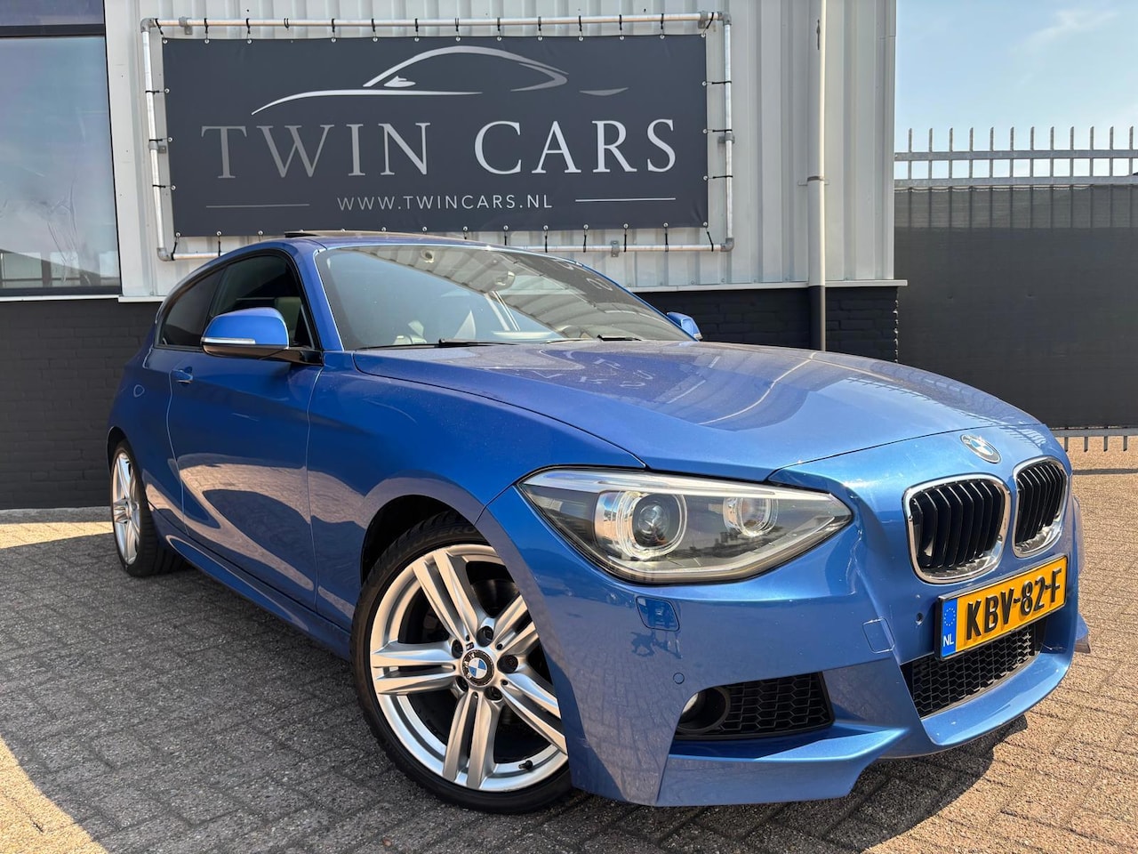 BMW 1-serie - 125i M-Sport Aut. Schuifdak Leder Xenon 18" - AutoWereld.nl