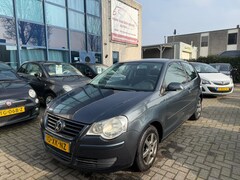 Volkswagen Polo - 1.2 Optive Climate Control, APK 09/27
