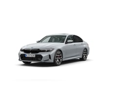 BMW 3-serie - 330e | M-Sport Pro | 19'' | S/k-dak | Park. Plus | Driv. Ass. | Trekhaak | Comf. Acc. | El