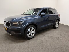 Volvo XC40 - T2 AUT Momentum Business Pro Adapt. Cruise/ Apple CarPlay/ Camera/ Stoel en Stuur verw