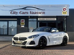 BMW Z4 Roadster - sDrive20i High Executive M Sport 198 pk navi camera leder lmv 19 pdc v/a xenon keyless ent