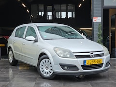 Opel Astra - 1.4 Essentia Airco|Cruise|5DRS|El. Ramen|APK