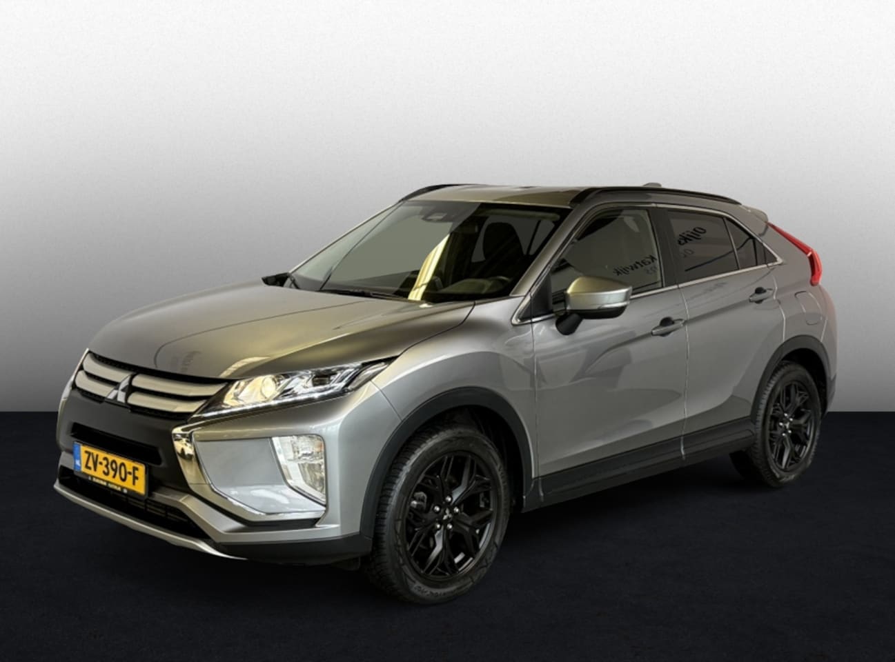 Mitsubishi Eclipse Cross - 1.5 DI-T Pure Carplay | Trekhaak - AutoWereld.nl