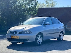 SEAT Cordoba - 1.4-16V Stylance Achteruit camera*Cruise*Clima*NAP*LM velgen*Nieuwe APK