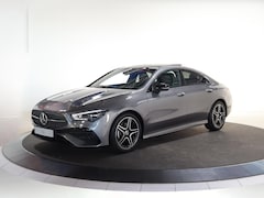 Mercedes-Benz CLA-Klasse - 180 Star Edition AMG Line | Panoramaschuifdak | DISTRONIC | Nightpakket | Achteruitrijcame
