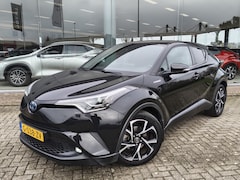 Toyota C-HR - 1.8 Hybrid Style Ultimate | JBL | Navi | Sensoren | Stoelverwarm