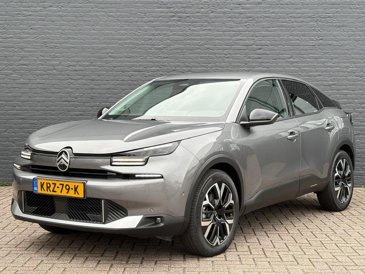 Citroën C4 - 1.2 Hybrid 136 Max Automaat | Lage Kilometerstand | Adaptieve Cruise Control | Apple Carpl - AutoWereld.nl