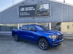 Dodge Ram - 5.7 V8 4x4 SPORT Pano-Dak L-Vering