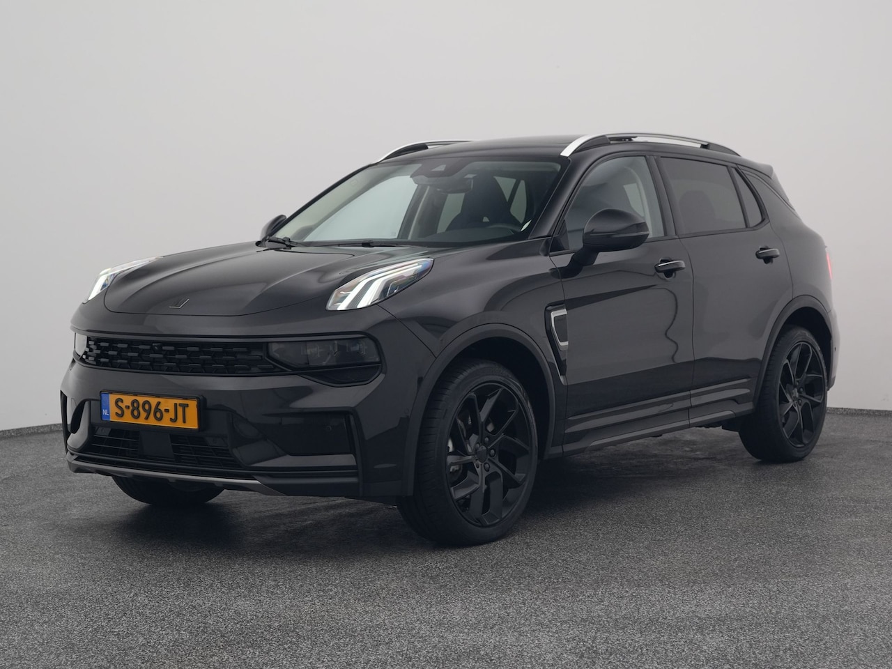 Lynk & Co 01 - 1.5 Plug-in Hybrid | 360° | BLACK | NLD AUTO - AutoWereld.nl