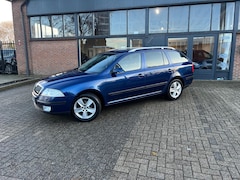 Skoda Octavia Combi - 1.8 TSI Elegance Attractive Business, Navi, Klima