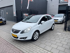 Opel Corsa - 1.4-16V Color Edition 2e Eigenaar Airco NAP APK 1 Jaar