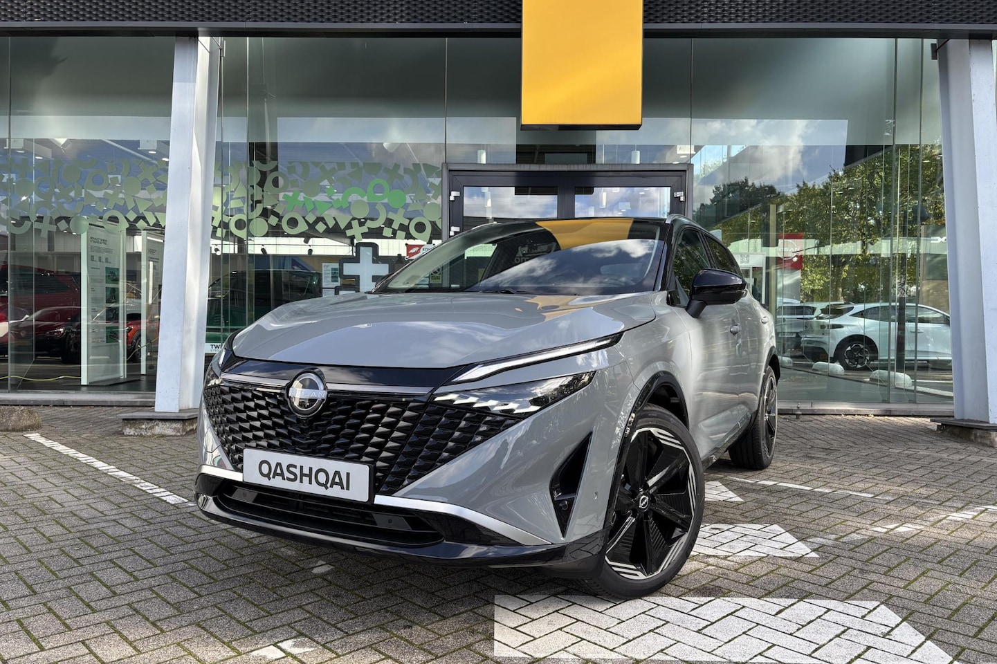 Nissan Qashqai - 1.5 e-Power Tekna Plus | Nieuw | Gen 3 | Leer, 20", Nav., Head-Up, Adapt. Cruise, Elektr. - AutoWereld.nl