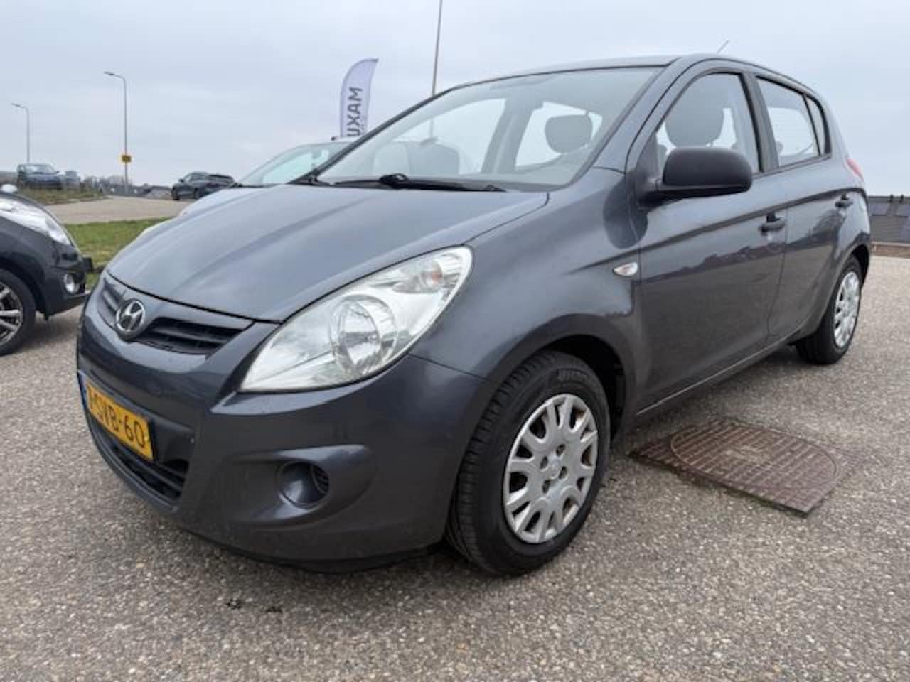 Hyundai i20 - 1.2i Business Edition Onderhouden Airco 1e Eig. APK 11-26 - AutoWereld.nl