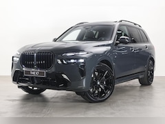 BMW X7 - xDrive40i M Sport Automaat / Panoramadak Sky Lounge / Trekhaak / Bowers & Wilkins / Parkin
