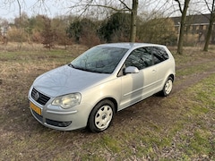 Volkswagen Polo - 1.2 Trendline apk t/m15-02-2027