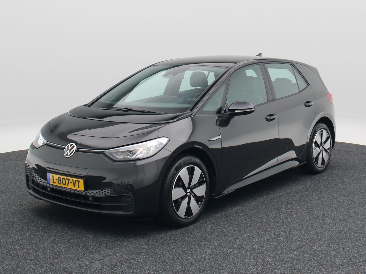 Volkswagen ID.3 - Life 58 kWh 204 Pk | Adaptive Cruise | Stoelverwarming | Climatronic | Navigatie | 98.026 - AutoWereld.nl