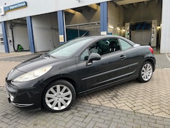 Peugeot 207 CC - 1.6-16V T / 88.000 km nap
