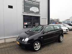 Volkswagen Polo - 1.4-16V airco cruise