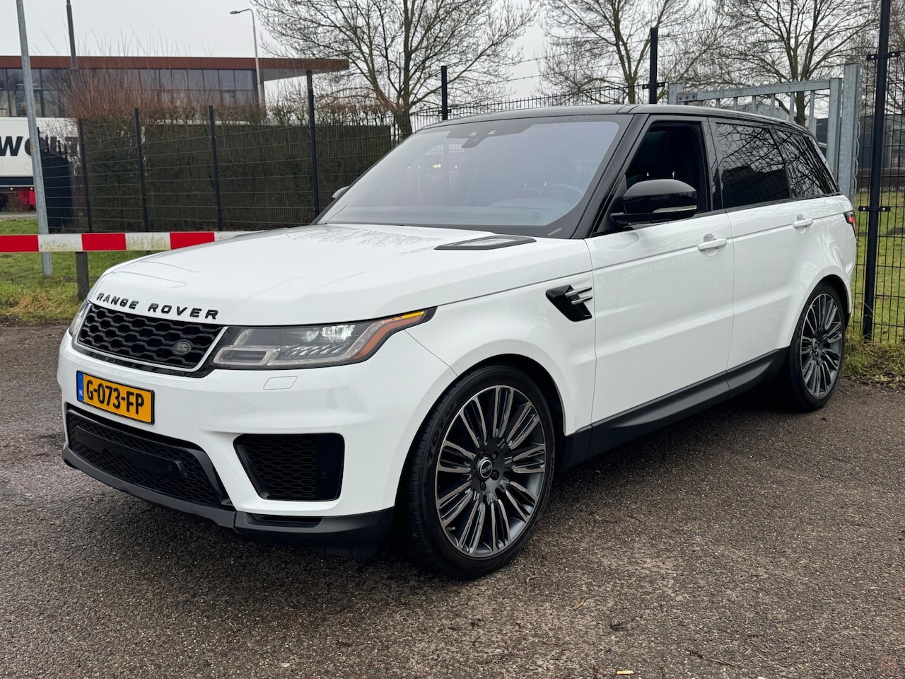 Land Rover Range Rover Sport - 3.0 V6 SC HSE Dynamic Pano 22inch Facelift - AutoWereld.nl
