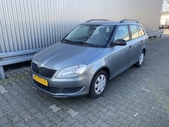 Skoda Fabia Combi - 1.2-12V Fresh met Airconditioning & Nieuwe APK – Inruil Mogelijk –