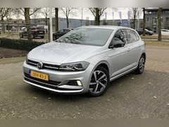 Volkswagen Polo - 1.0 MPI Comfortline Navi Carplay PDC LM