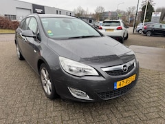 Opel Astra Sports Tourer - 1.3 CDTi S/S Edition Airco, Trkhaak.1e Eig