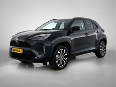 Toyota Yaris Cross - 1.5 Hybrid 115 First Edition + | BTW | Stoel+stuurverwarming | Draadloze telefoonlader | N