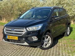 Ford Kuga - 1.5 EcoBoost ST Line LED / XENON / 1 JAAR GARANTIE