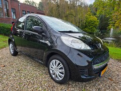 Peugeot 107 - 1.0-12V XR 5-deurs AIRCO *apk:10-2027